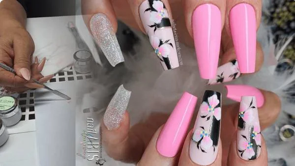 nailArts