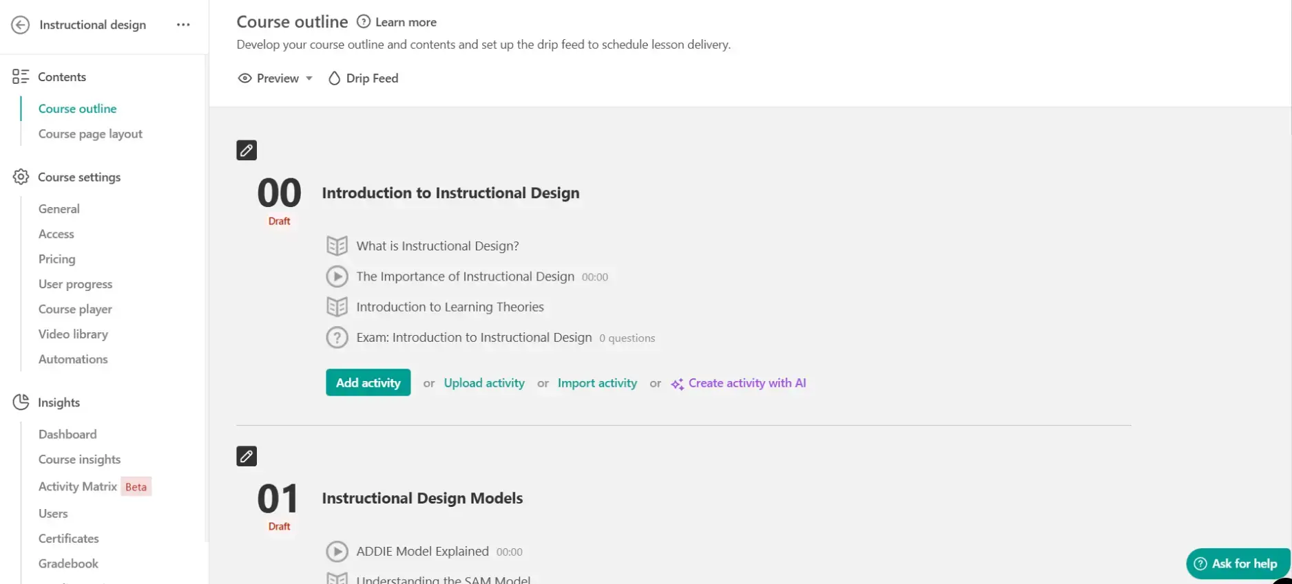 a screenshot of LearnWorlds LMS user interface with a sample course.