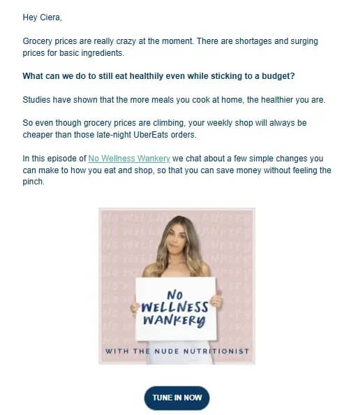 Screenshot of an email from Lyndi Cohen showing how she uses evergreen content to nurture her email subscribers.