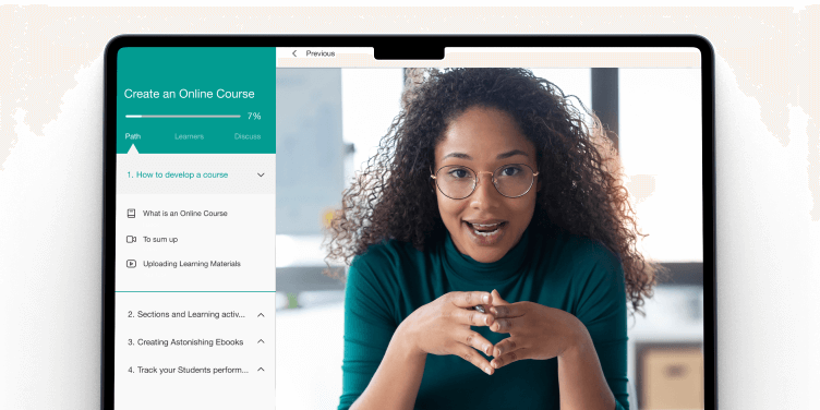Instructor speaking during a live virtual classroom session inside LearnWorlds platform.
