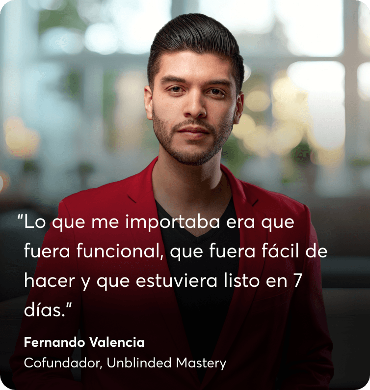 Fernando Valencia, cofundador de Unblinded Mastery, con su testimonio sobre LearnWorlds.